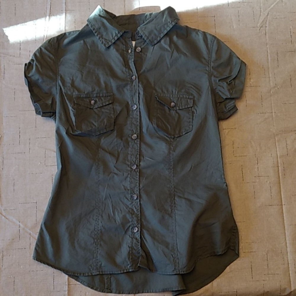 H&M Olive green top